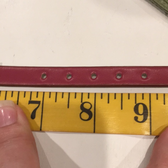 Red Leather & Silver Stars Bracelet - Picture 11 of 11